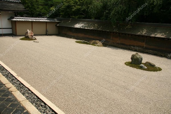 depositphotos_12462872-stock-photo-sand-garden-ryoan-ji-kyoto